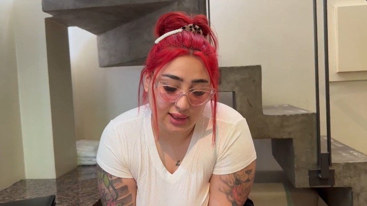 Sexologist Gets Excited During Checkup And Rides Every Inch Of Her Patient S Cock