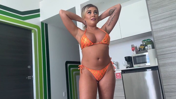 Vacation Sex With My Step Mom ~ Vivianne Desilva ~ Household Fantasy ~ Scott Stark